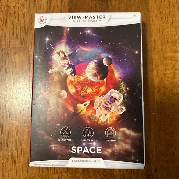 View Master Virtual Reality Starter Pack with Space - Picture 5 of 5